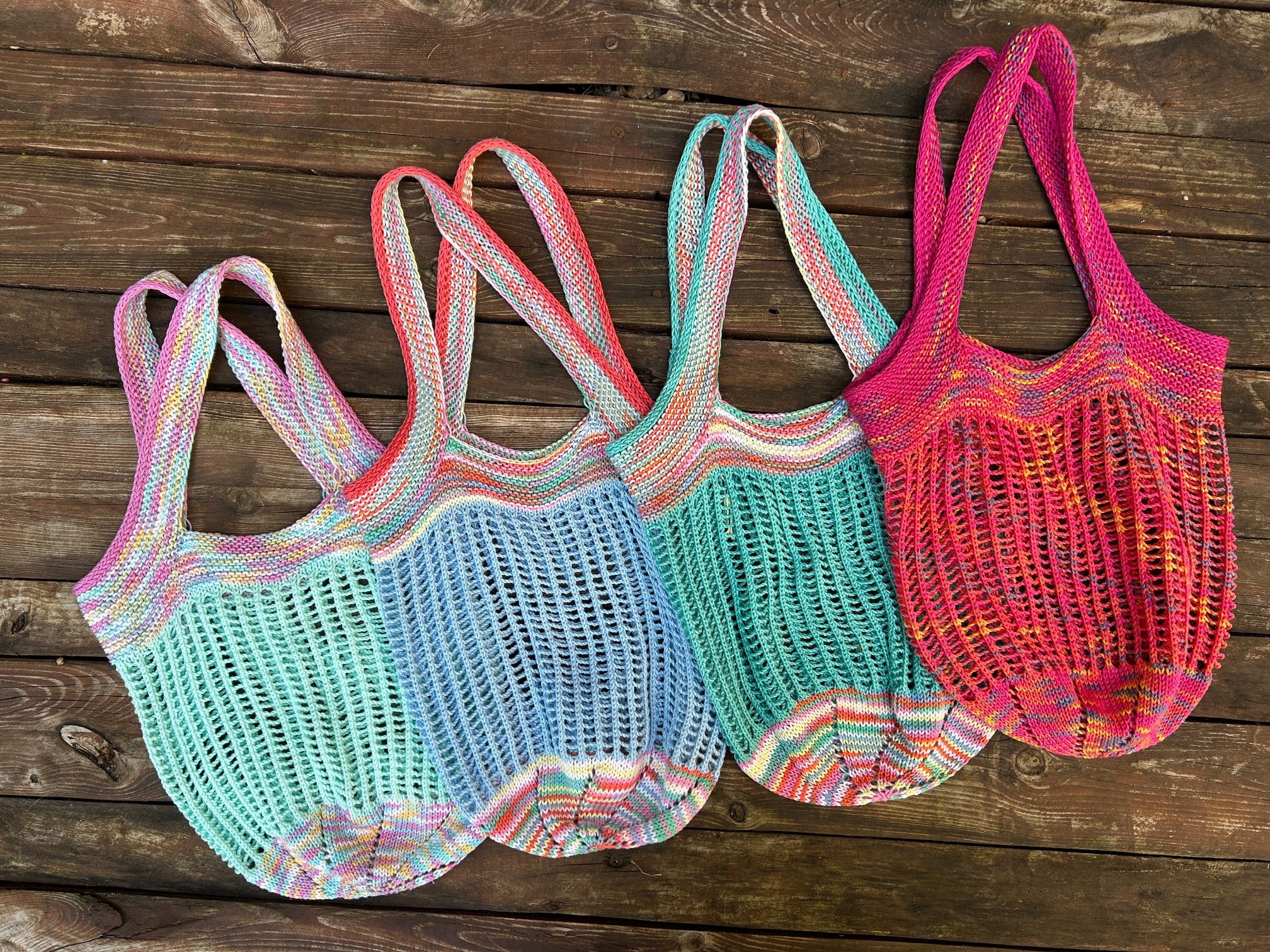 Kötött hálós szatyrok Catania és Catania Color fonalból Kötött hálós szatyrok Catania és Catania Color fonalból